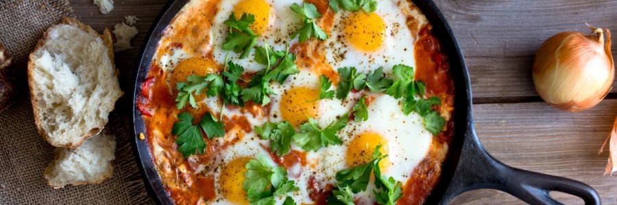 Shakshuka (aka Shakshouka)